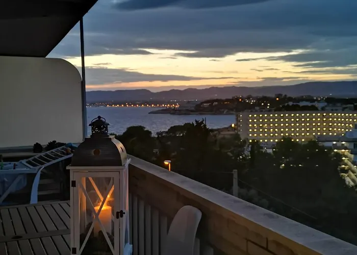 Daire Excellent Sea View, Free Parking, Wifi *